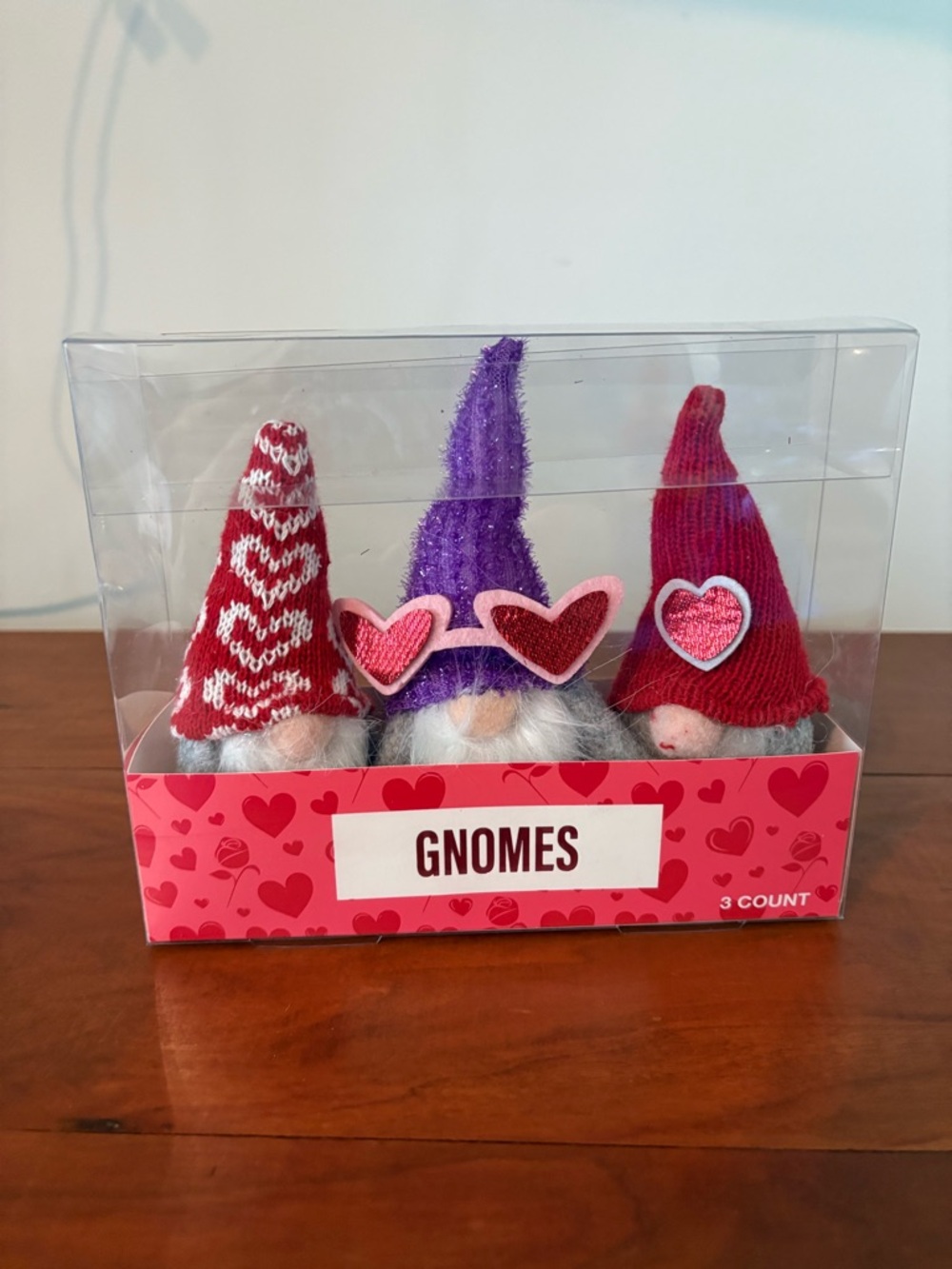 NWT Gnome Decor Set 3 Plush Tiered Tray Red Pink Holiday Cute